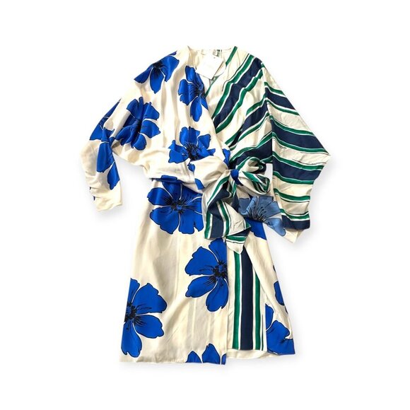 Chloe printed silk crepe de chine wrap dress, 36 FR, Retail $2,950, New w/ tag - Picture 6 of 16
